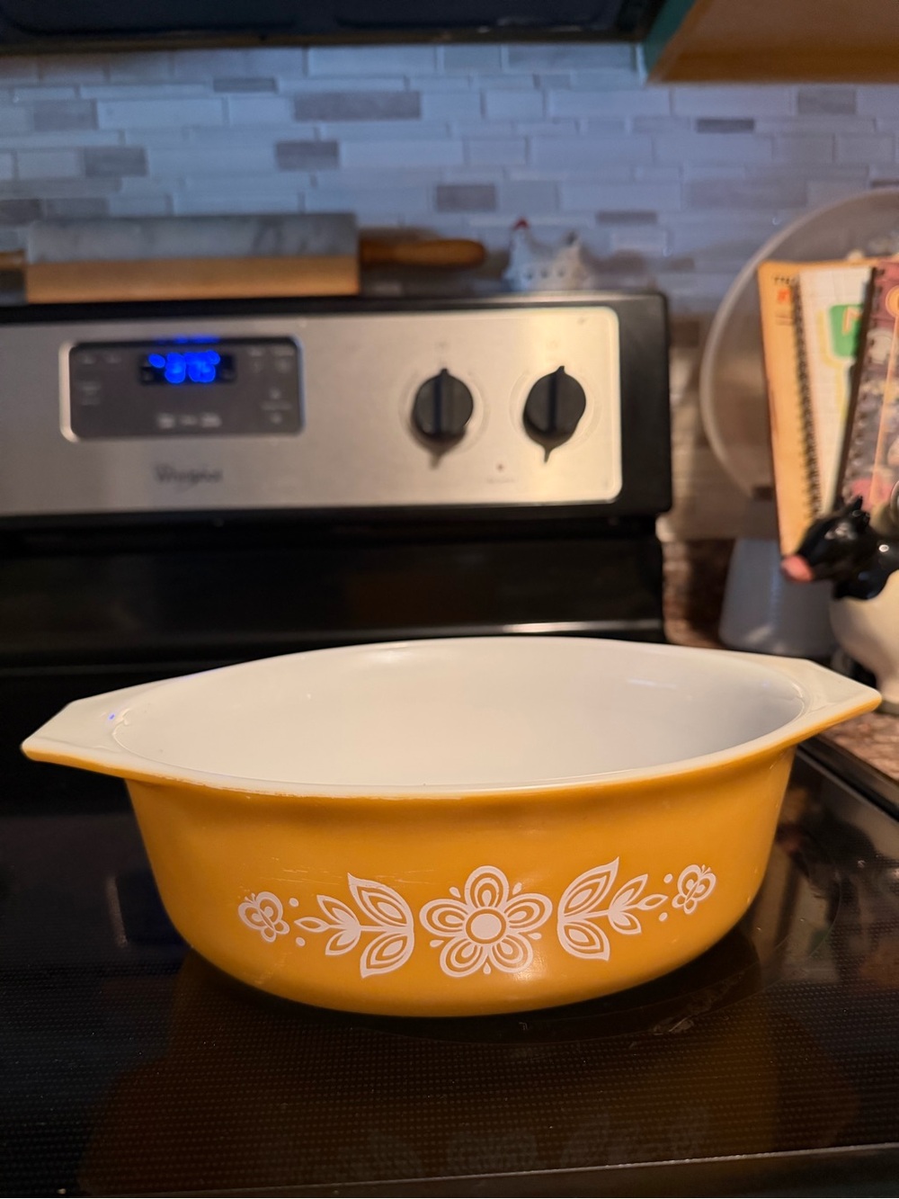 Pyrex Vintage Casserole Dish